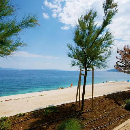 Giovanna, A Charming With Pool In A Beautiful Landscaped Garden * Šumber